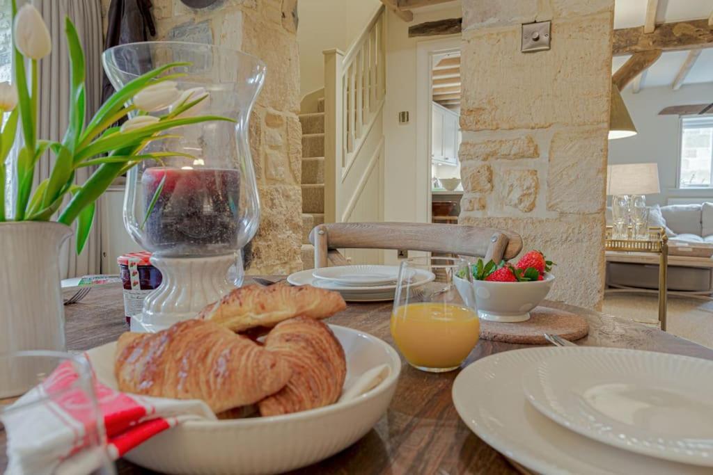East Barn Cottage - Refurbished Barn Conversion! Weston Subedge Exterior foto