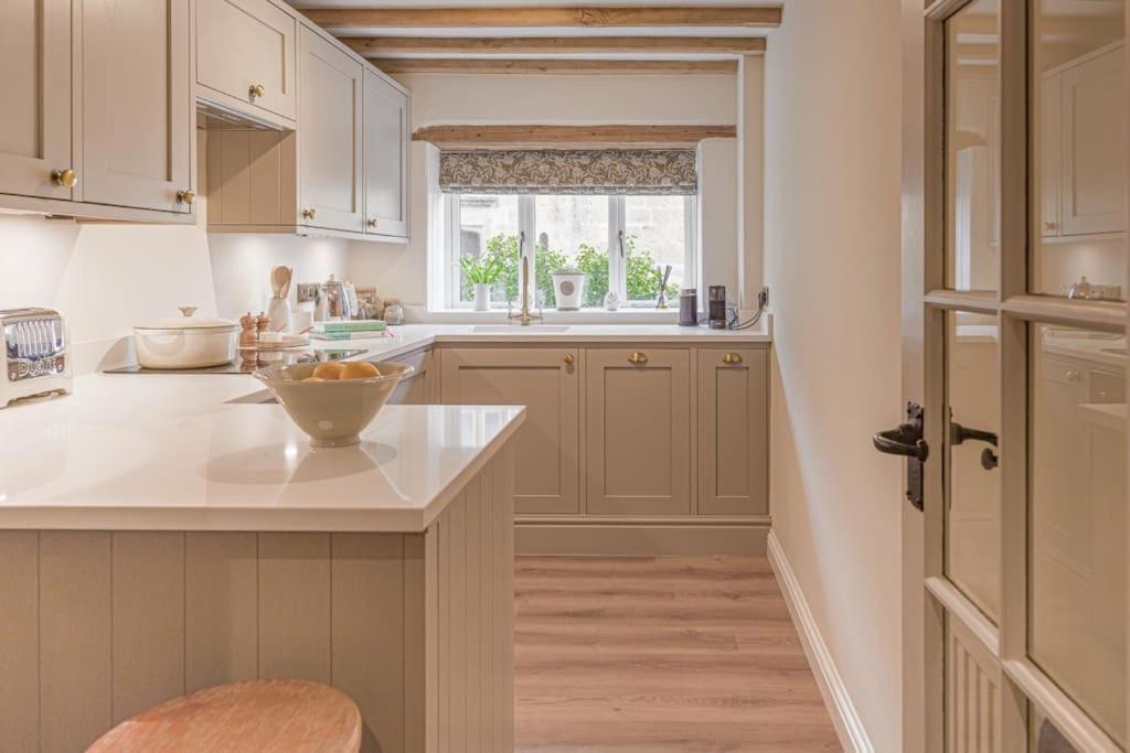 East Barn Cottage - Refurbished Barn Conversion! Weston Subedge Exterior foto